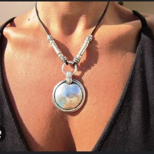 Bohemian Hammered & Beads Silvertone Necklace in EUC